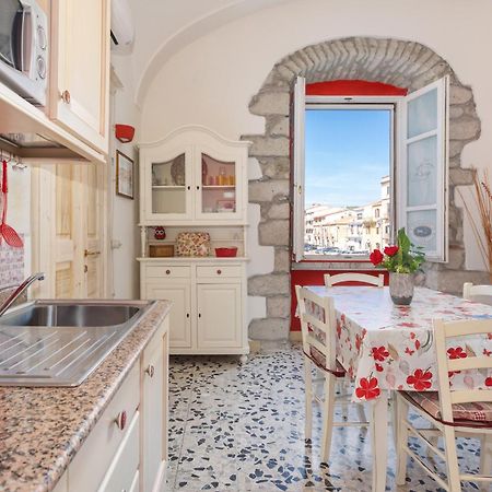 شقة Bosa Il Borgo S9702 Locazione Turistica Affitti Brevi المظهر الخارجي الصورة